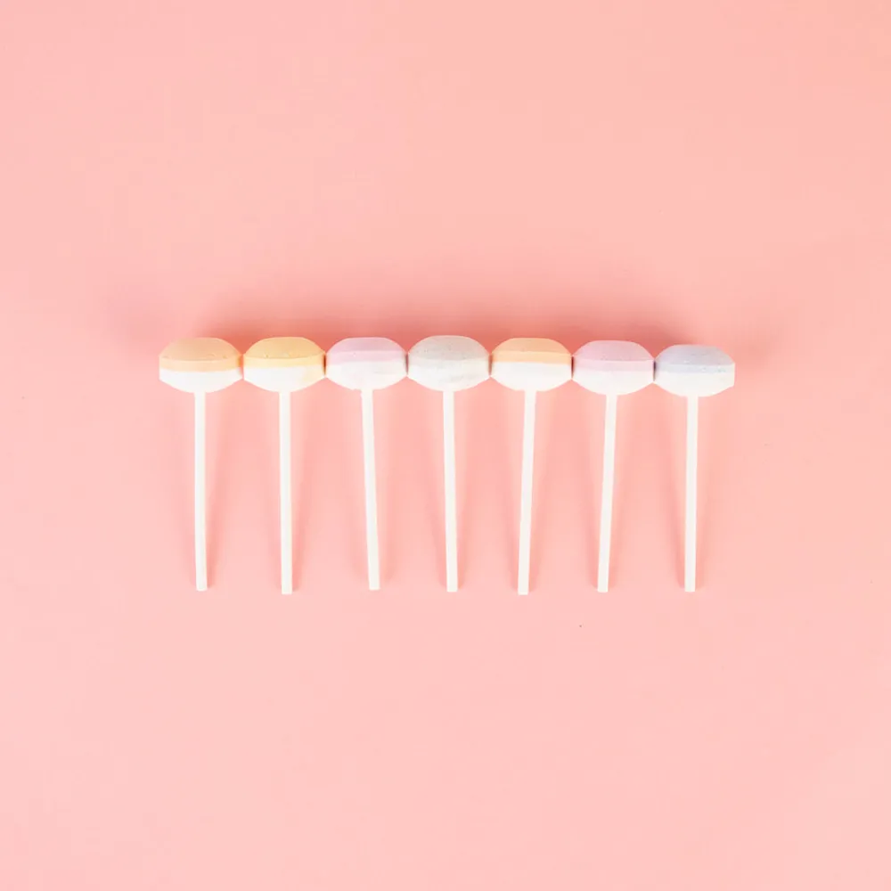 Sale Les gourmandises de Sophie 1 Bucket Of Candy Necklaces & Lollipops