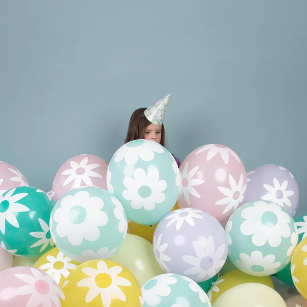 Online My Little Day 8 Daisy Pointed Hats