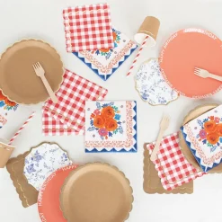 Fashion Party Pro 16 Gingham Scalloped Napkins