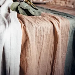 Hot Arty Fêtes Factory 1 Hazelnut Muslin Table Runner