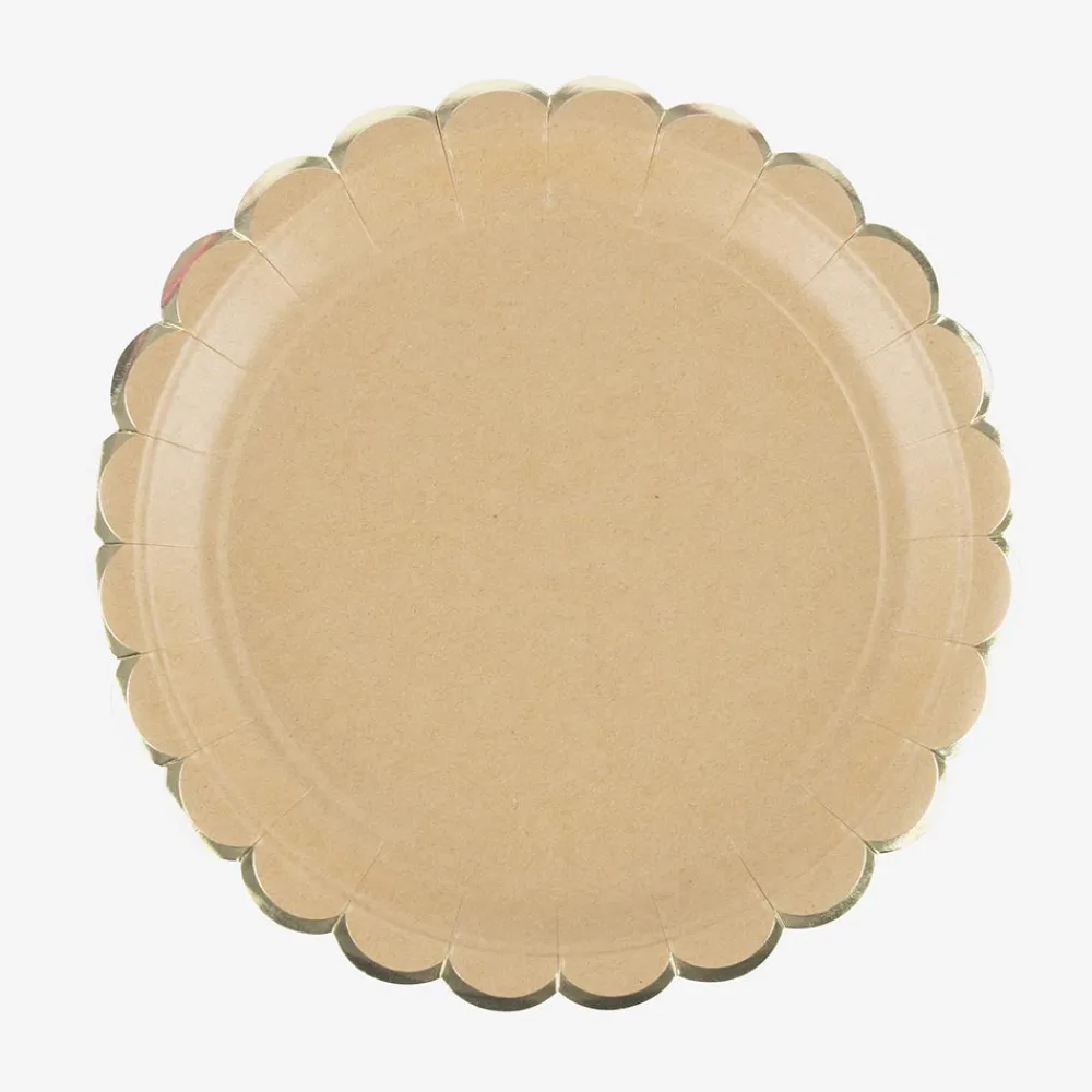Shop Party Pro 8 Kraft Scalloped Plates