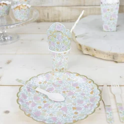 Outlet Party Pro 8 Liberty Scalloped Plates