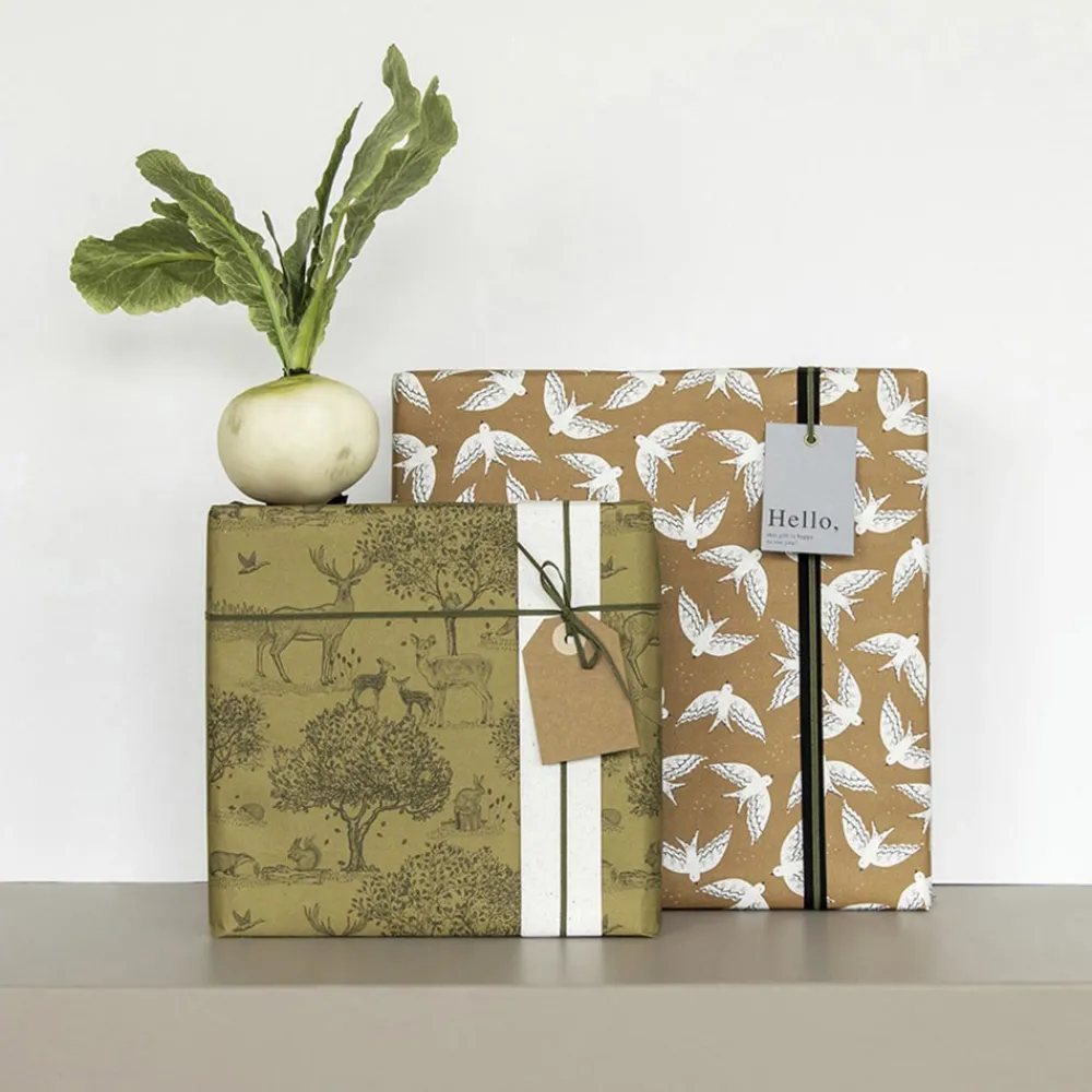 Hot House of Products 1 Roll Of Forest Animals Wrapping Paper