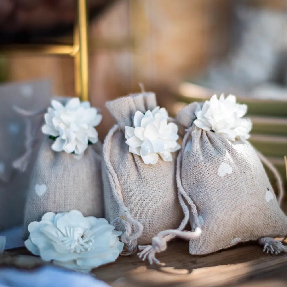 Best Sale Arty Fêtes Factory 5 White Heart Linen Pouches