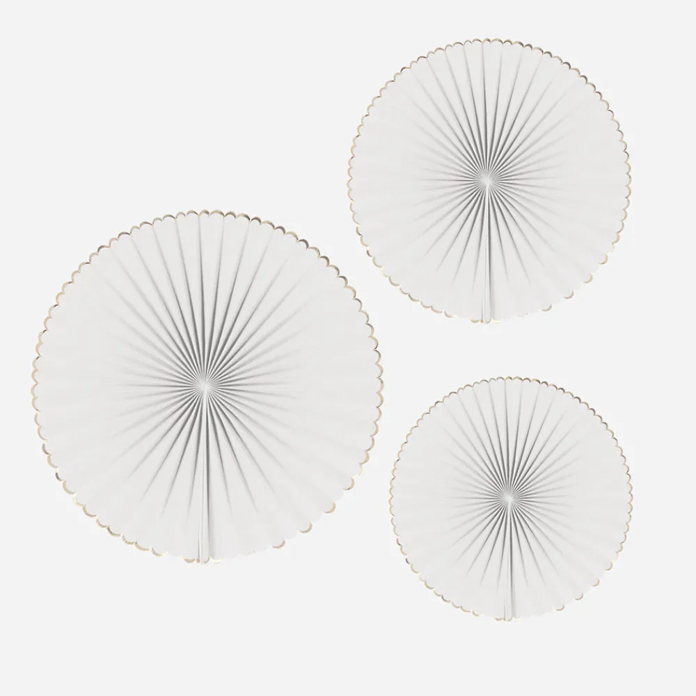 Fashion Party Pro 3 White Paper Rosettes