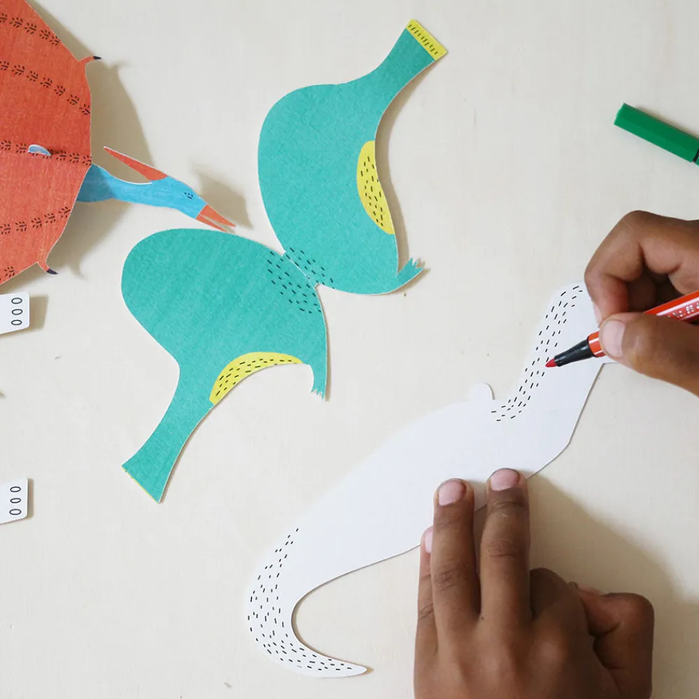 Shop Pirouette Cacahouete Creative Leisure Kit: 6 Dinosaurs To Create And Color
