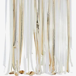 Store Ginger Ray Golden Wall Decoration Kit