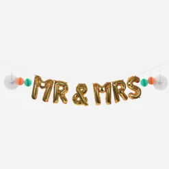 New Meri Meri Mr. And Mrs. Wedding Balloon Garland