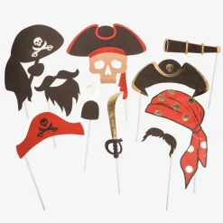 Cheap Arty Fêtes Factory Pirate Photobooth Kit