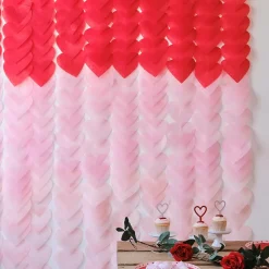 Cheap Ginger Ray Wall Decoration Kit: Curtain Of Pink And Red Hearts